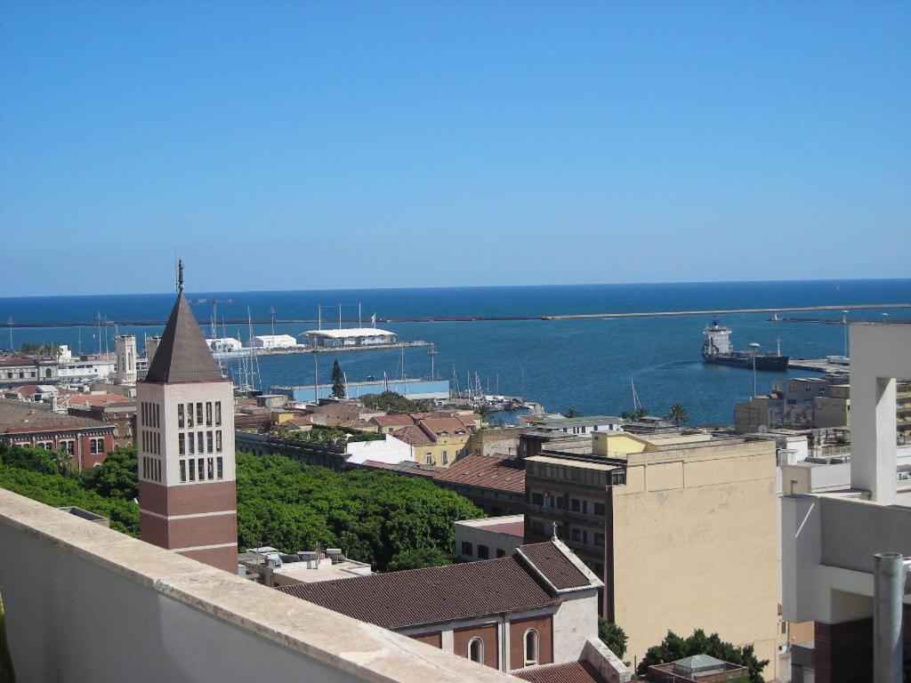 Appartamento Panoramico Cagliari, I Tre Grilli, Centro Zewnętrze zdjęcie