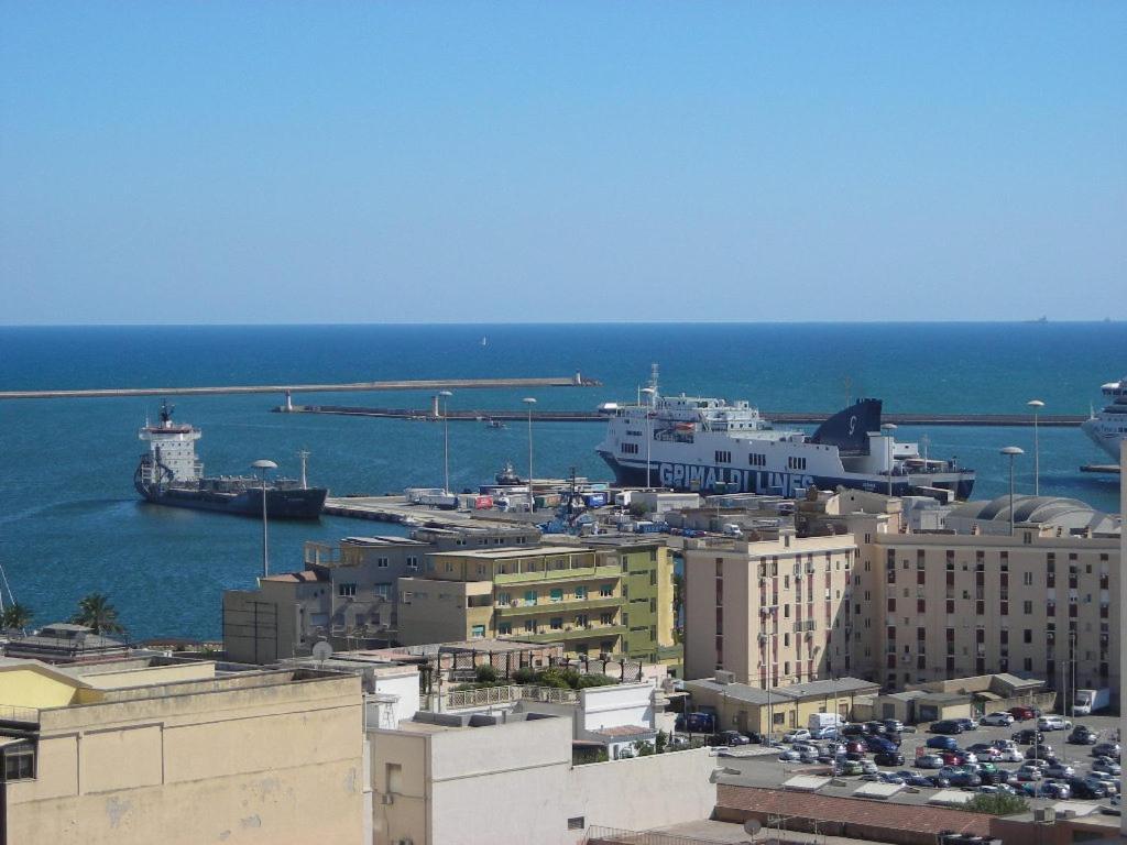 Appartamento Panoramico Cagliari, I Tre Grilli, Centro Zewnętrze zdjęcie