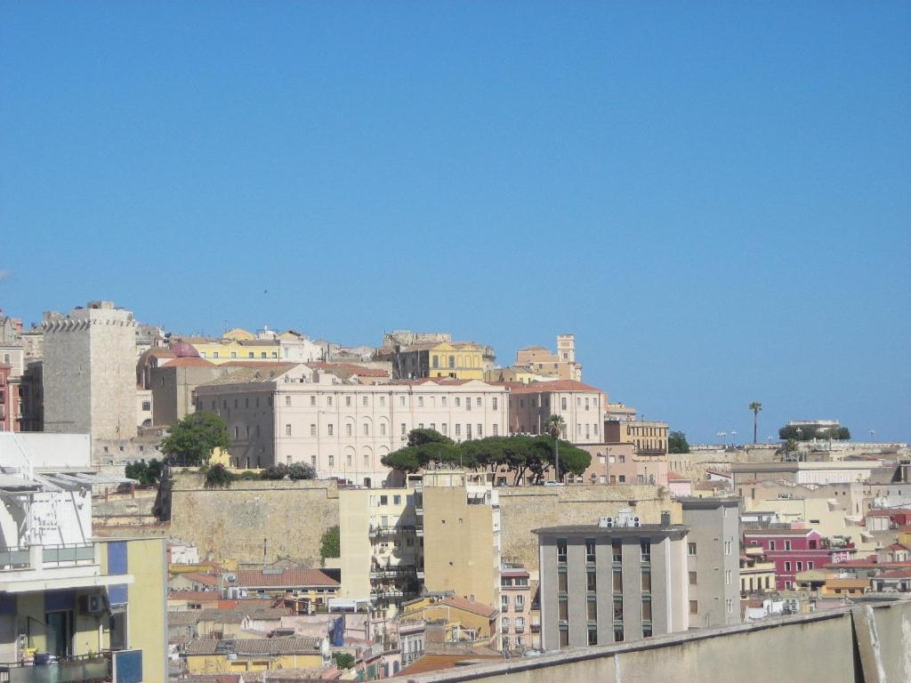 Appartamento Panoramico Cagliari, I Tre Grilli, Centro Zewnętrze zdjęcie