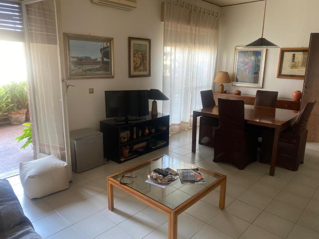 Appartamento Panoramico Cagliari, I Tre Grilli, Centro Zewnętrze zdjęcie